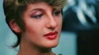 Jalasoojendajad ja kontsad on tema noorel riistal kuumad