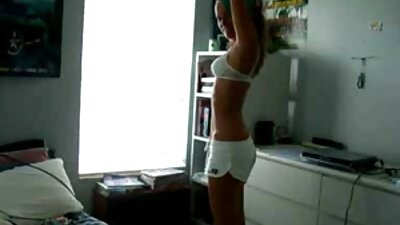 Kuum amatöör avab oma kiisu ja tema mees tungib temasse