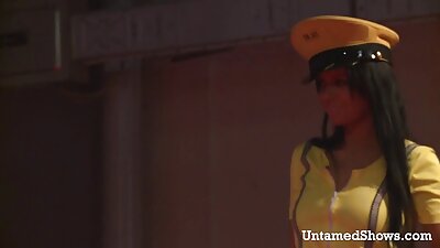 Katy Rose, kes on huvitatud tööst, valmistub bossi persiks saama