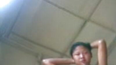 MILFIle meeldib tohutu ja paksu riistaga kõvasti perse saada