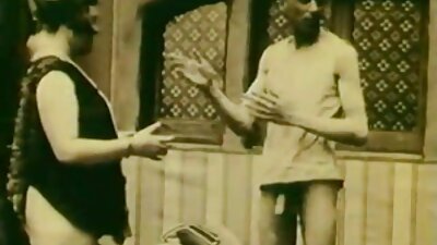 Suurte tihastega emane hüppab täna suure riista otsas