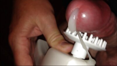 Aasia hoor teeb kõik endast oleneva, et oma valget klienti rahuldada