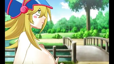 Paksu tagumikuga blond emane naudib oma mehega kõva paugutamist